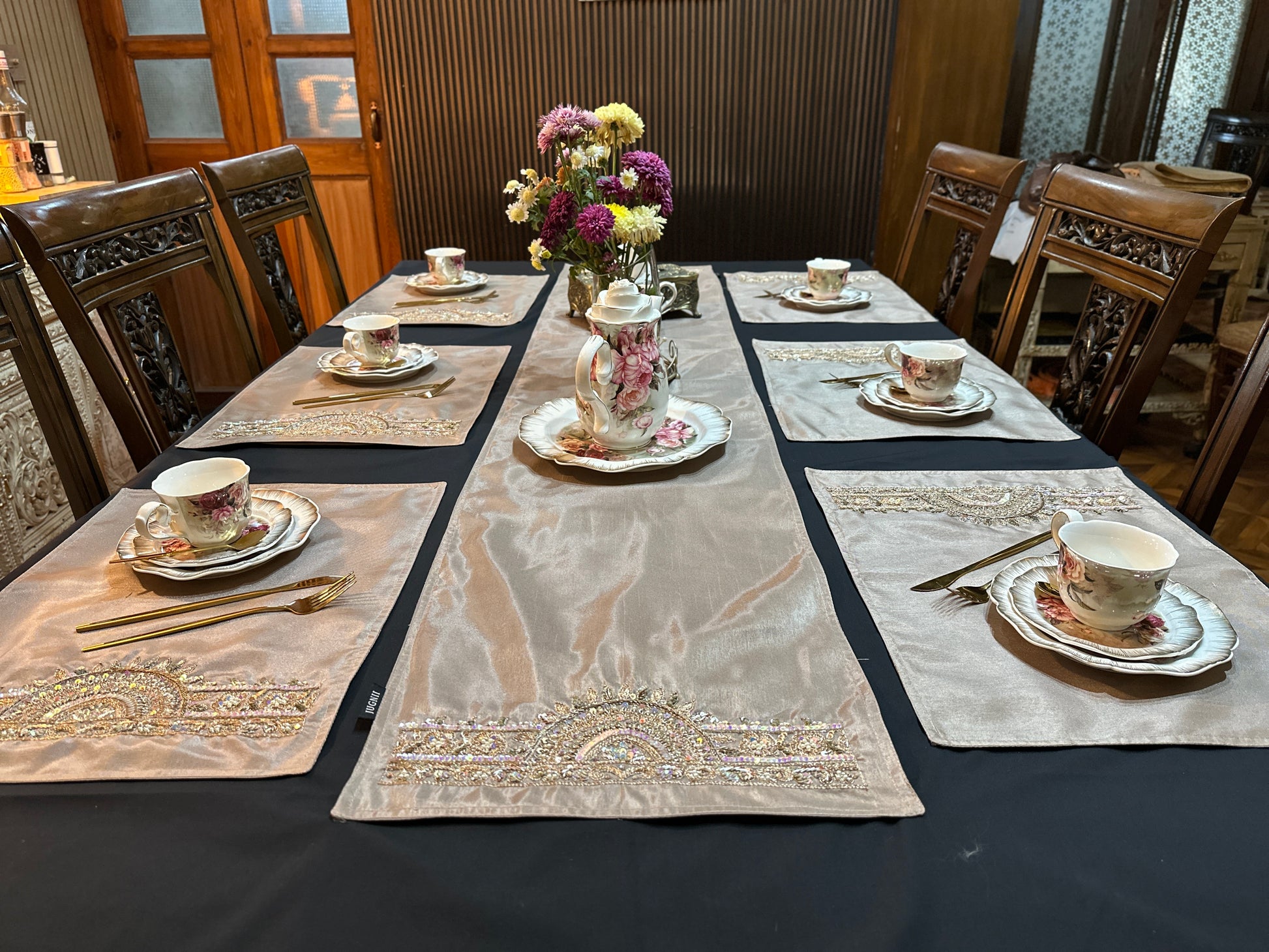 Bronze Premium Tableset