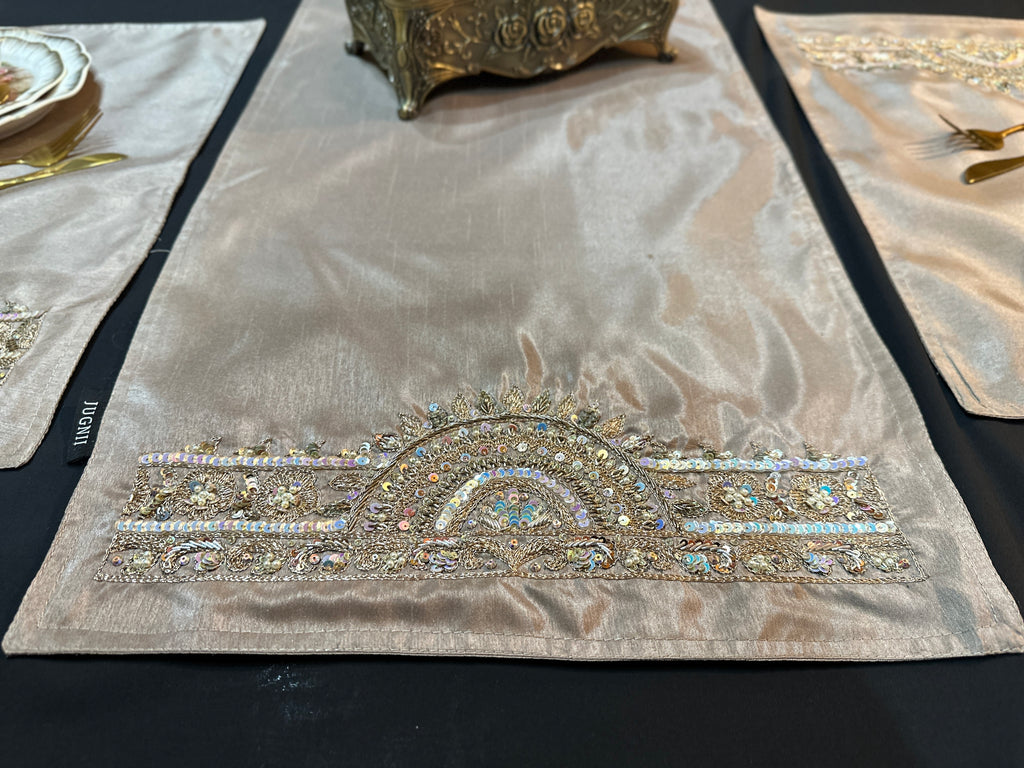 Bronze Premium Tableset