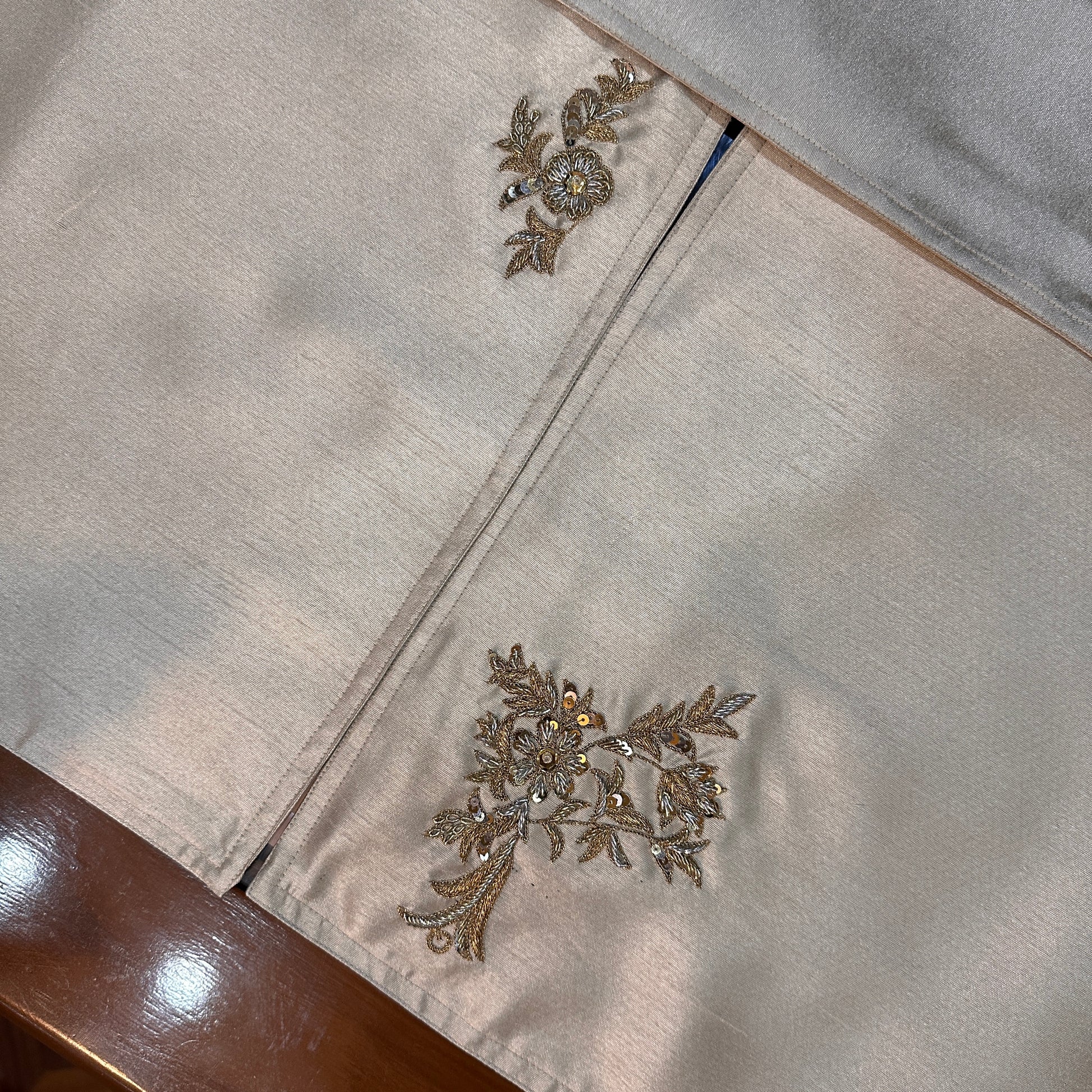 Champagne Ivory Premium Tableset