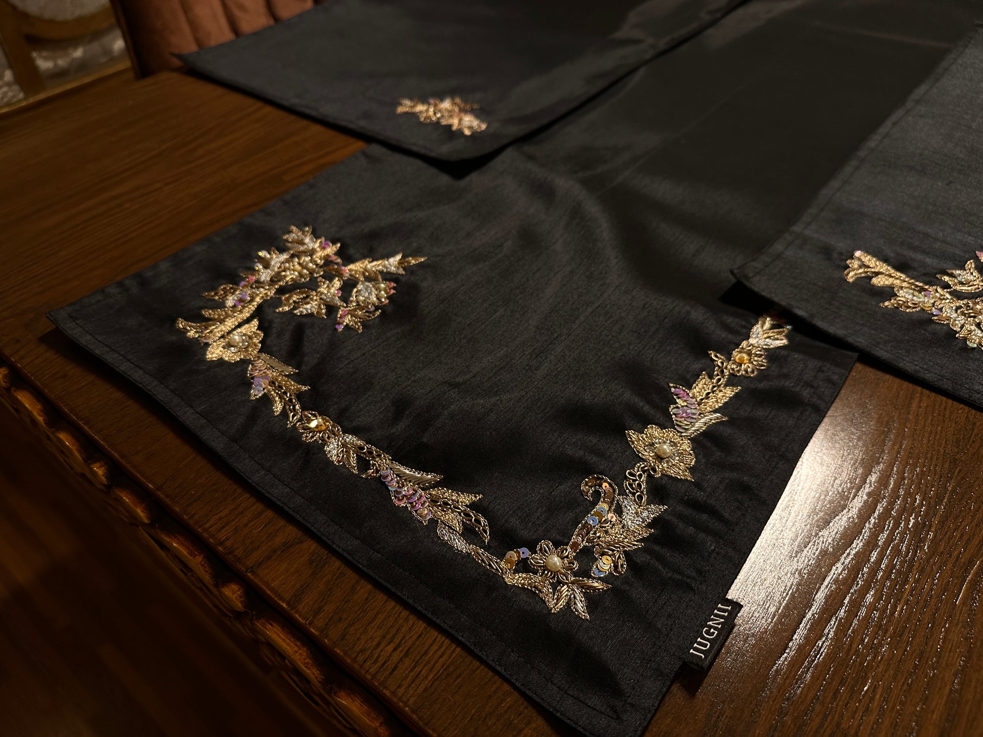 The Noir Premium Table Set